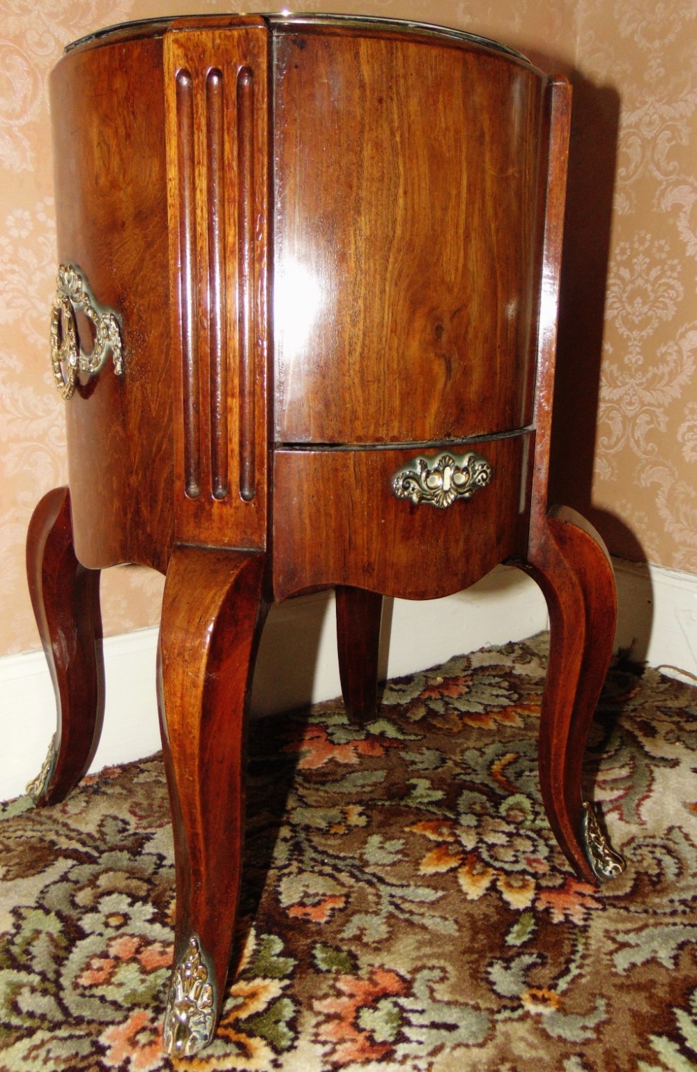 Dutch mahogany circular jardiniere circa 1780