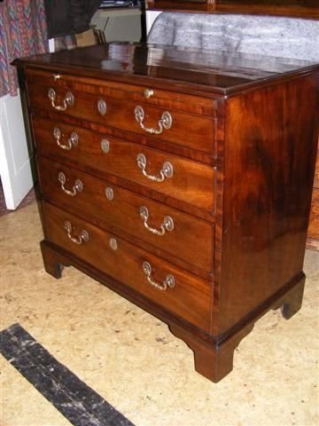 fig 1. Early Georgian Mahogany Chest of Drawers with a Slide.