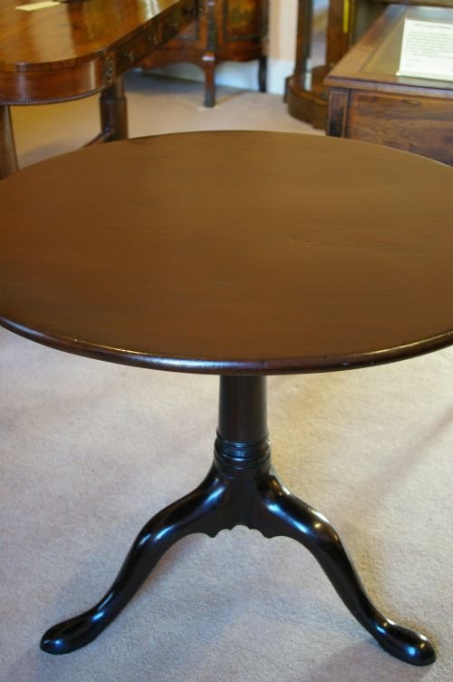 Geo II Cuban Mahogany Tripod Table