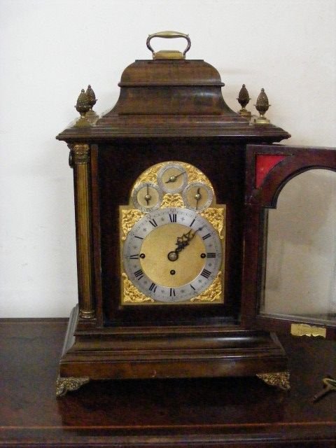 fig 1. Beautiful Late 19th Century Mahogany Chiming Bracket Clock
