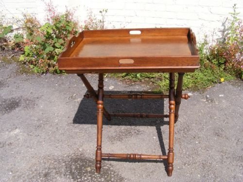 Lovely Oak Butlers Tray