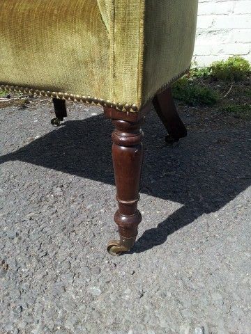 fig 1. Wonderful Georgian Mahogany Barrel backed Winged Armchair