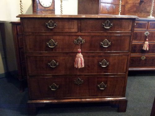 fig 1. Superb Geo I Walnut Chest of Drawers with inlay and cross banding.