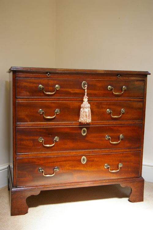 George III Mahogany Dressing Chest