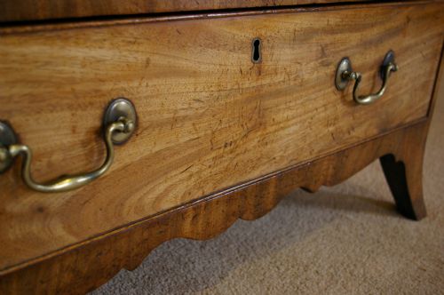 fig 4. Georgian Mahogany Chest
