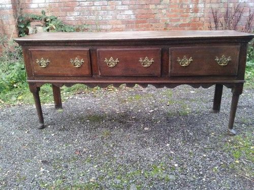 Superb 18th Century Oak Padfoot Dresser Base with Crossbanding