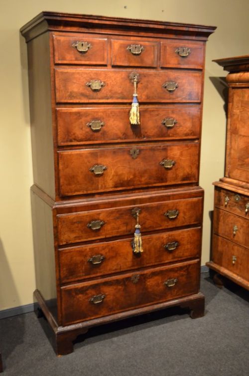 Stunning Early 18th Century Walnut Chest on Chest of Wonderful Size and Proportions