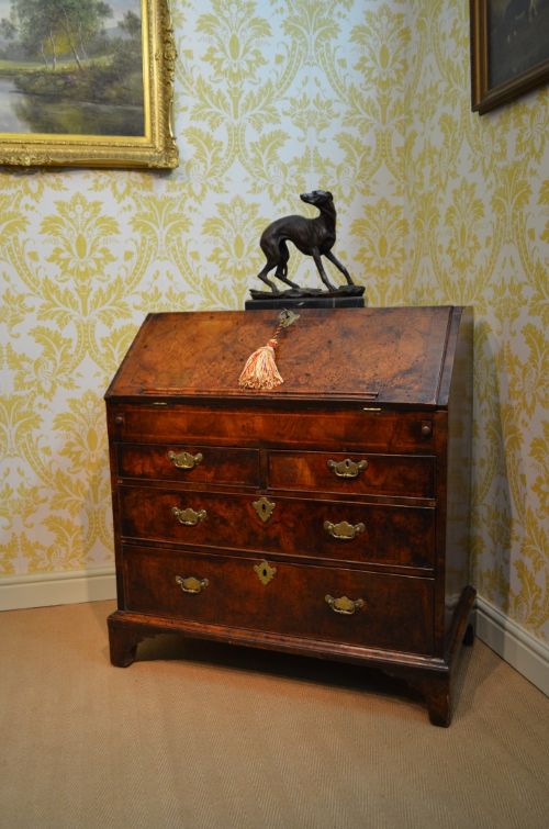fig 1. Stunning 18th Century Walnut Bureau with featherbanding