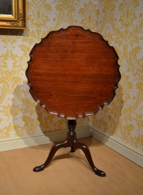 A Beautiful Early Georgian Cuban Mahogany Birdcage Tripod.