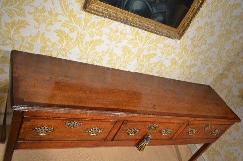 fig 1. Fabulous Georgian Oak Dresser Base