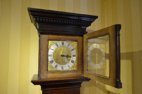 fig 2. Thomas Fardon of Adderbury 10 inch longcase 30 hour.