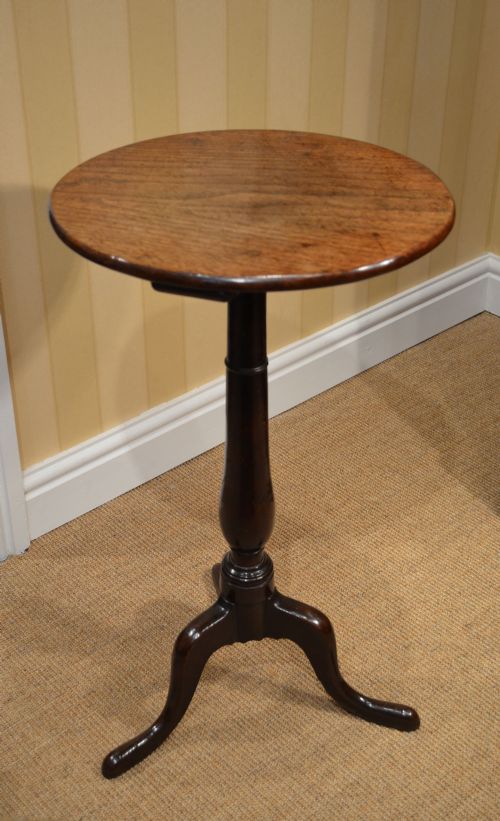 A Stunning Small Oak and Yew Wood Georgian Tripod Table