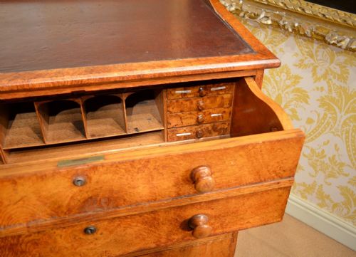 WONDERFUL EARLY 19TH CENTURY POLLARD OAK SECRETAIRE CHEST WITH FABULOUS COLOUR - ADDITIONAL PHOTO 3