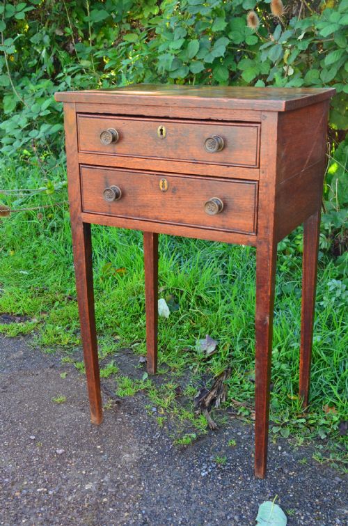 Fabulous 18th Century Oak Side Table with Fitted Drawer C1790