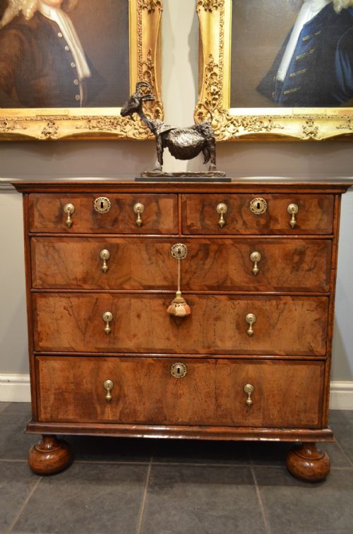 Superb Early 18th Century Walnut Chest of Drawers
