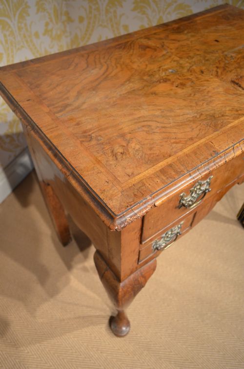 fig 2. Beautiful Early 18th Century Walnut Lowboy with featherbanding and crossbanding