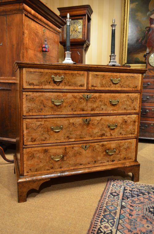fig 1. A Beautiful Small 18th Century Walnut Chest Of Drawers