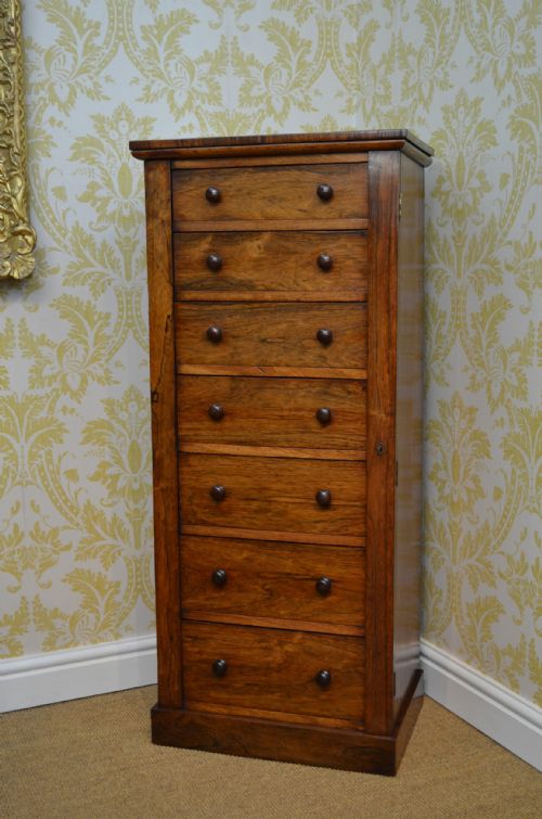 A Beautiful Rosewood Wellington Chest of Drawers.