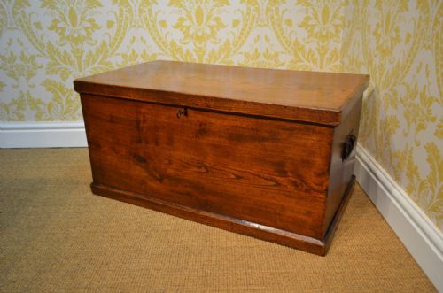Beautiful  Mid 19th Century Elm Blanket Chest