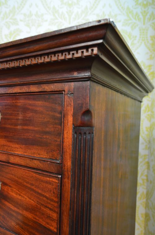 BEAUTIFUL GEORGE III MAHOGANY CHEST ON CHEST - ADDITIONAL PHOTO 8