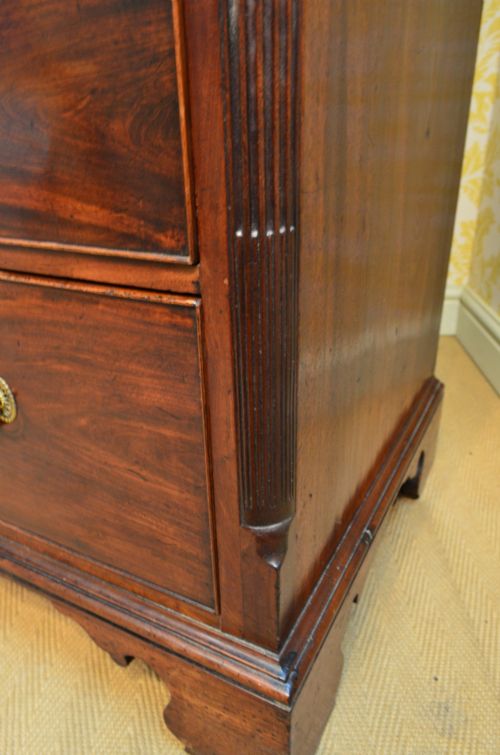 BEAUTIFUL GEORGE III MAHOGANY CHEST ON CHEST - ADDITIONAL PHOTO 9