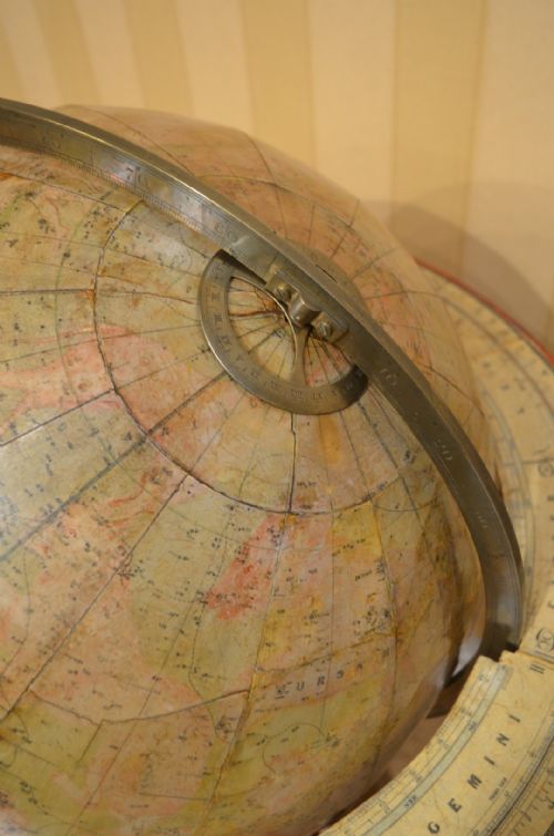 STUNNING PAIR OF THOMAS MALBY GLOBES - ADDITIONAL PHOTO 14