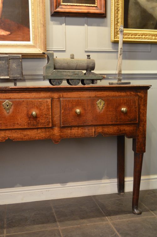 fig 1. Early 18th Century Oak Padfoot Dresser Base