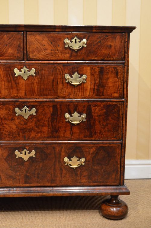 fig 2. A Fine 18th Century Walnut Veneered Chest of Drawers