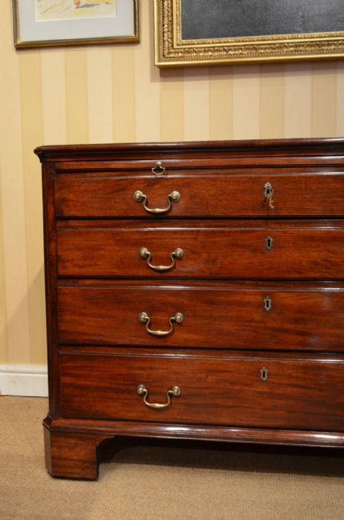 A GEORGE III MAHOGANY DRESSINGCHEST BY WILLIAM GOMM - ADDITIONAL PHOTO 2