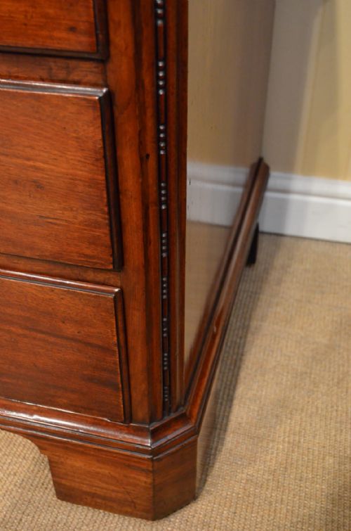 A GEORGE III MAHOGANY DRESSINGCHEST BY WILLIAM GOMM - ADDITIONAL PHOTO 6