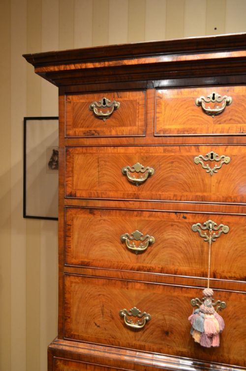 GEORGE I WALNUT CHEST ON CHEST - ADDITIONAL PHOTO 4