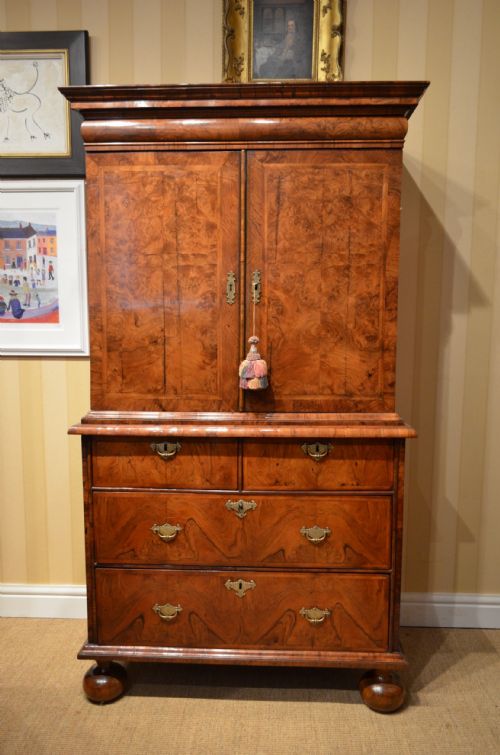 WILLIAM AND MARY WALNUT CABINET ON CHEST