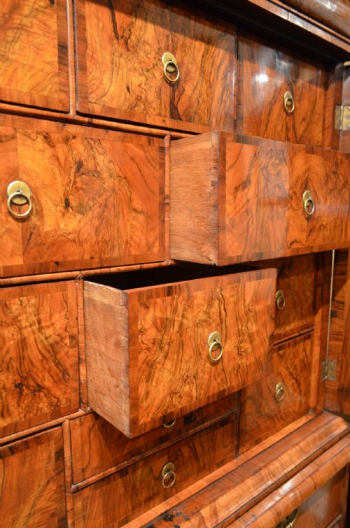 WILLIAM AND MARY WALNUT CABINET ON CHEST - ADDITIONAL PHOTO 11