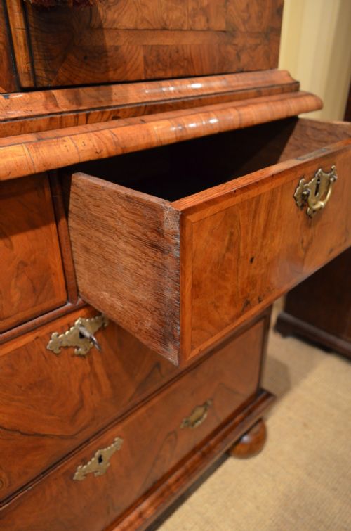 WILLIAM AND MARY WALNUT CABINET ON CHEST - ADDITIONAL PHOTO 14