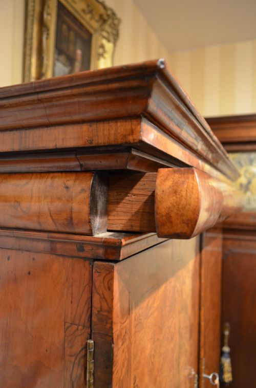 WILLIAM AND MARY WALNUT CABINET ON CHEST - ADDITIONAL PHOTO 25