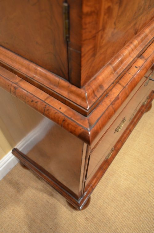 WILLIAM AND MARY WALNUT CABINET ON CHEST - ADDITIONAL PHOTO 24