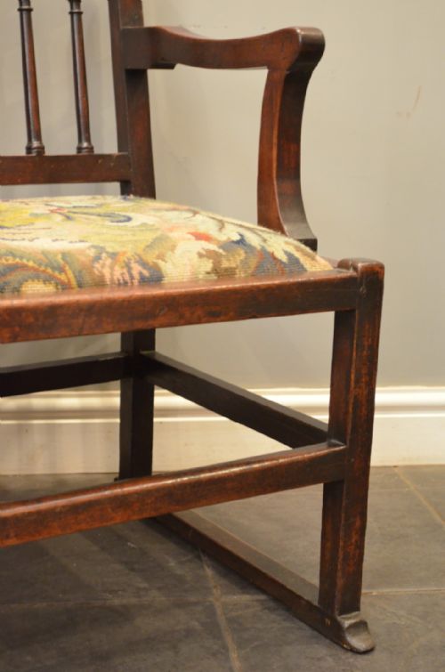 LOVELY 18TH CENTURY OAK 'WESTMORELAND' LAWN CHAIR - ADDITIONAL PHOTO 2