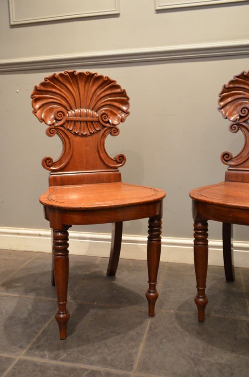 AN EXCEPTIONAL PAIR OF CARVED MAHOGANY SHELL BACK HALL CHAIRS C1815 - ADDITIONAL PHOTO 9