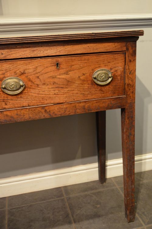 GEORGIAN OAK AND ELM THREE DRAWER DRESSER BASE - ADDITIONAL PHOTO 5