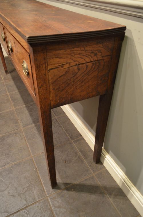 GEORGIAN OAK AND ELM THREE DRAWER DRESSER BASE - ADDITIONAL PHOTO 12