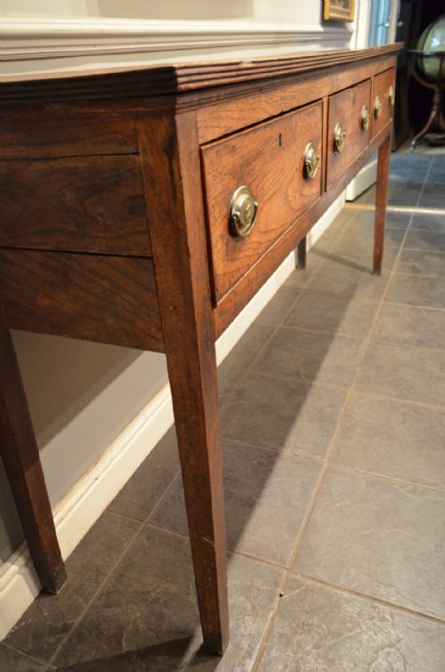 GEORGIAN OAK AND ELM THREE DRAWER DRESSER BASE - ADDITIONAL PHOTO 14