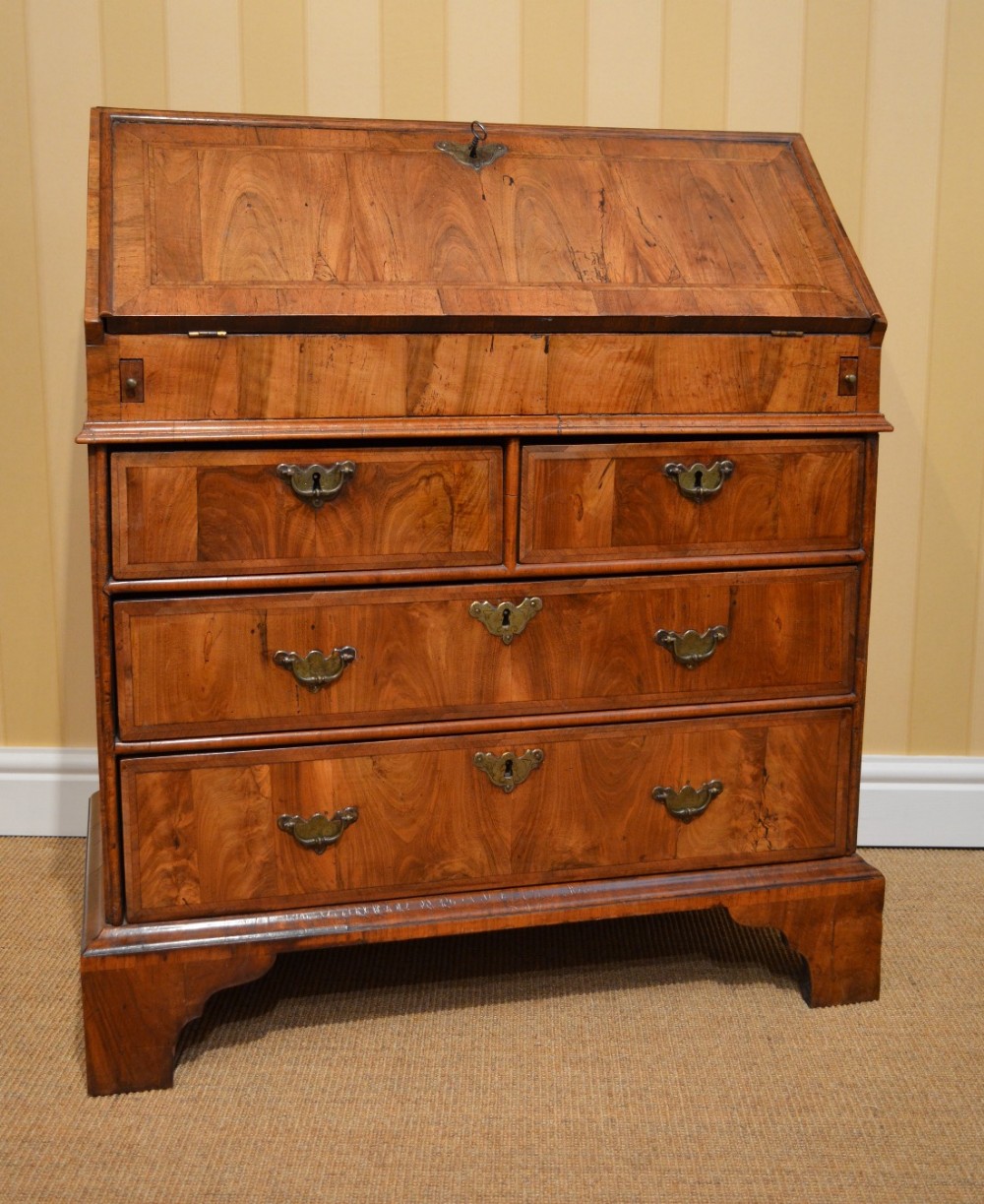 Superb 18th Century Walnut Bureau of Fabulous Small Proportions