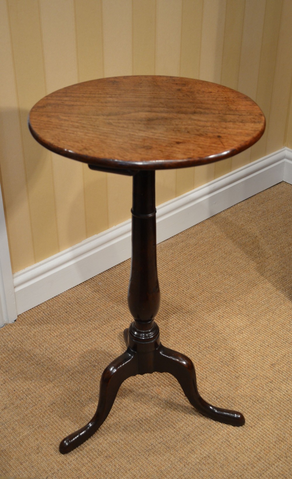 A stunning Small Oak And Yew Wood Georgian Tripod Table