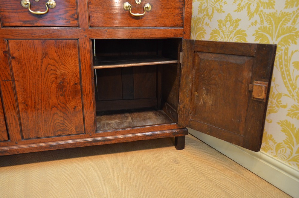 Superb George III Oak Cupboard Dresser Base with fabulous colour and proportions View VI