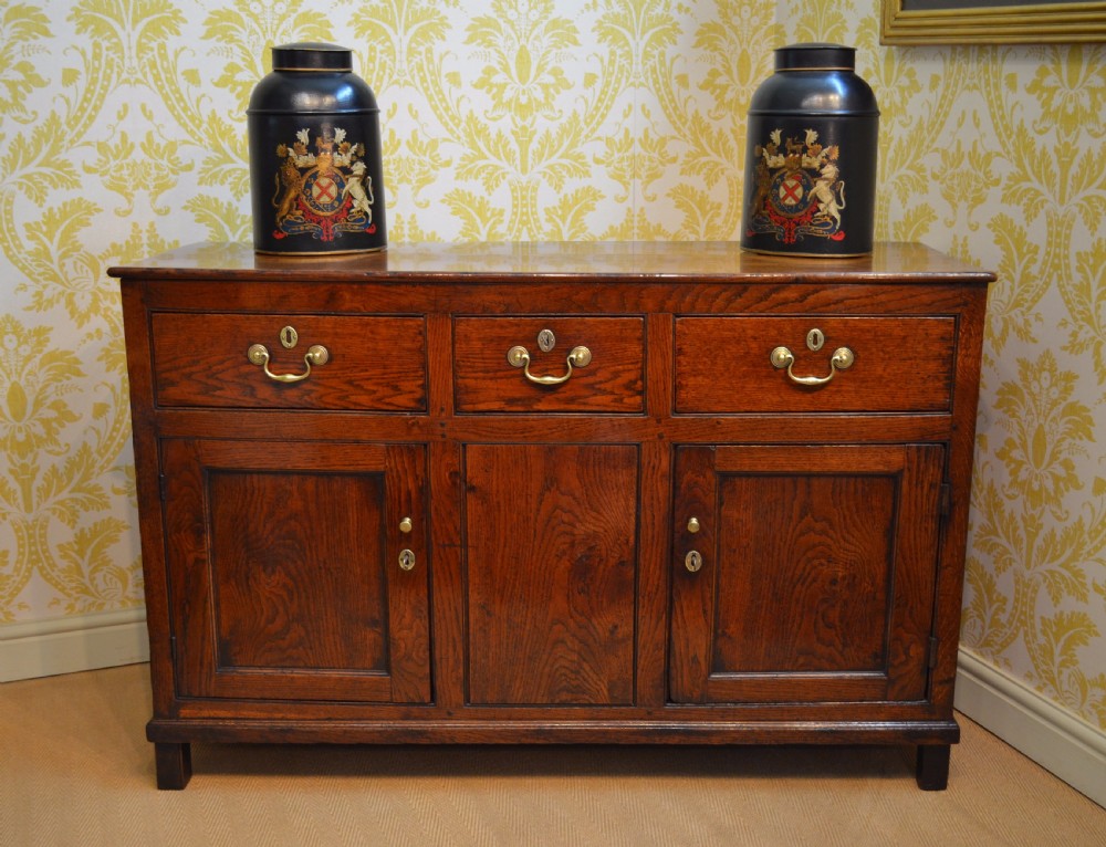 Superb George III Oak Cupboard Dresser Base with fabulous colour and proportions View XVII