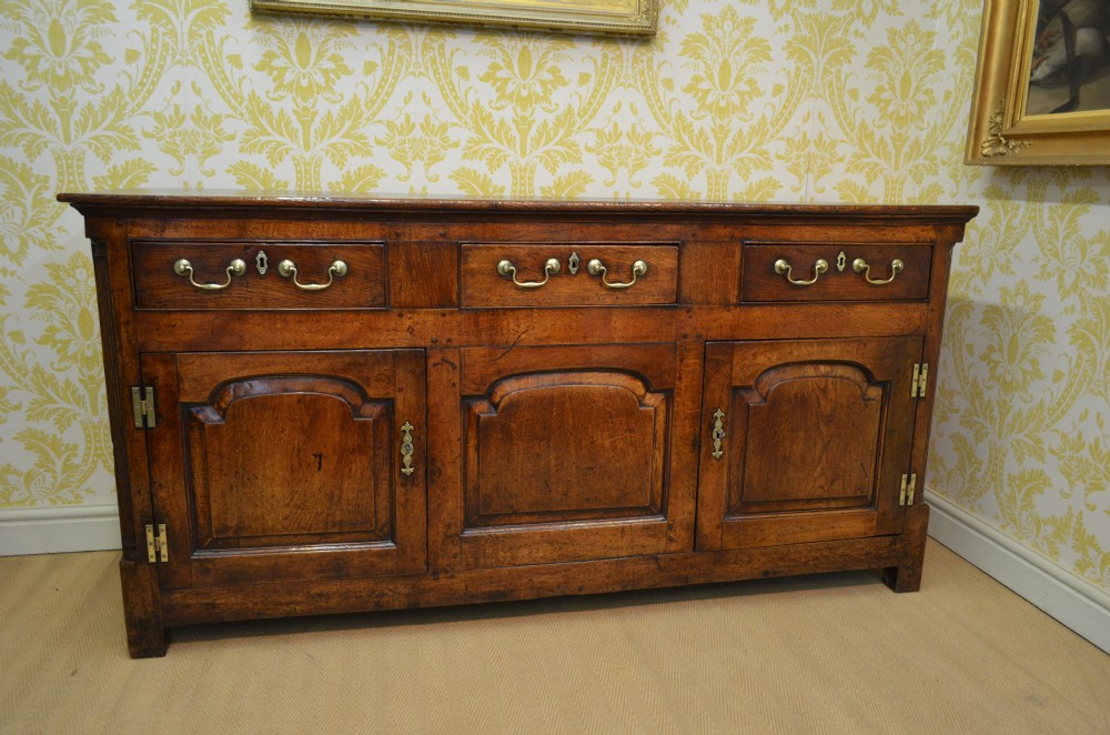 A Superb Quality Georgian Oak Cupboard Base Dresser or Sideboard. View XVIII