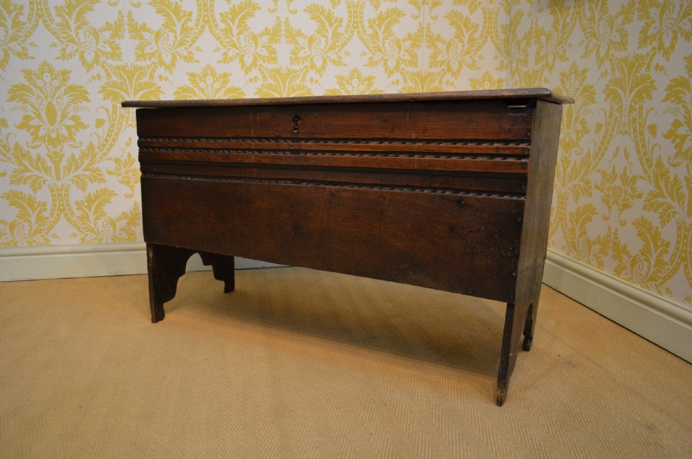 Early 18th Century Oak six plank coffer
