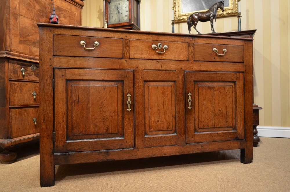 Georgian Oak Cupboard Base Dresser with Drawers. View VII
