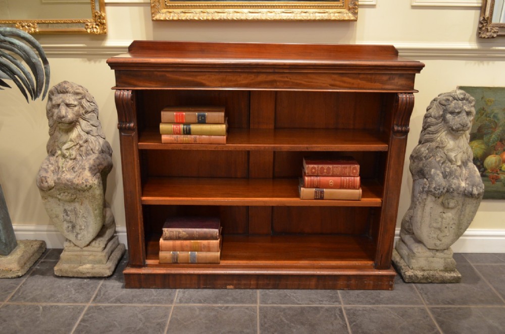 Beautiful 19th Century Mahogany Dwarf Bookcase
