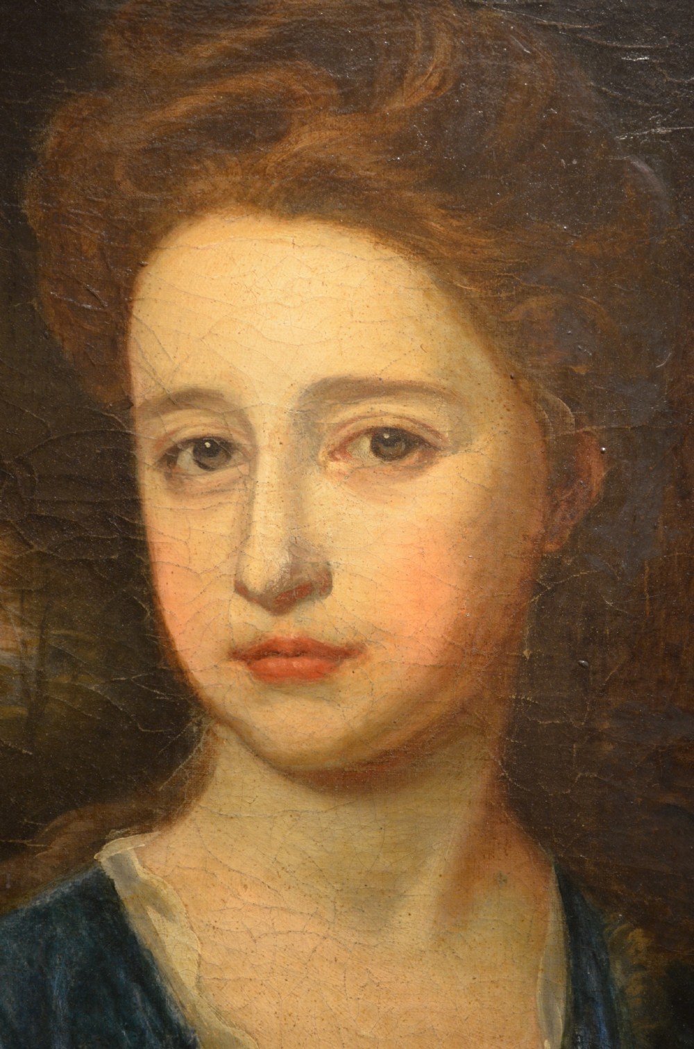Beautiful Portrait of a young lady in original carved giltwood frame C1700 View III